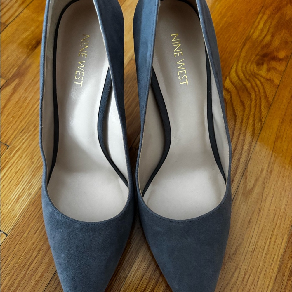 Nine West Women's Dark Gray Heels suede